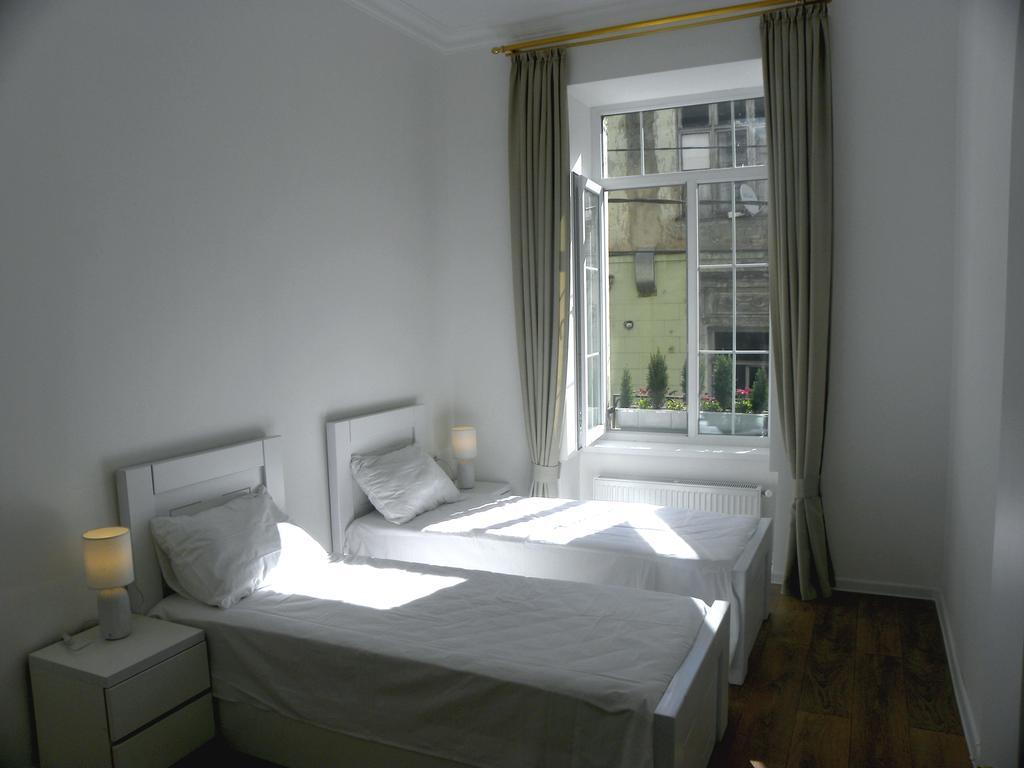 Apartment Machabeli Tbilisi